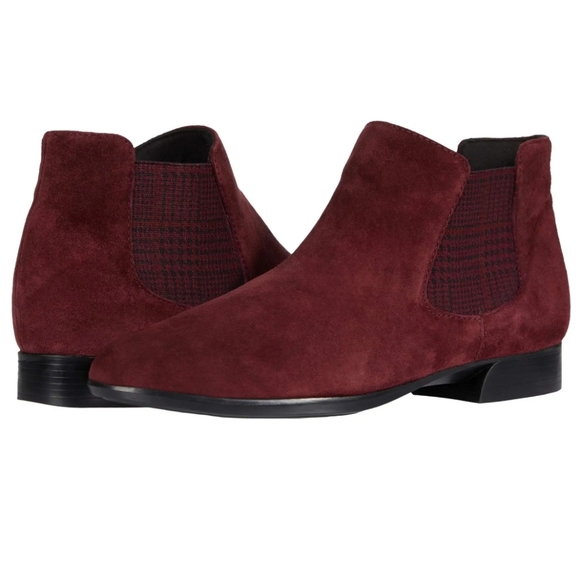 Munro Shoes - NIB Munro Cate Chelsea Boot, Size 5.5, Color Wine Suede